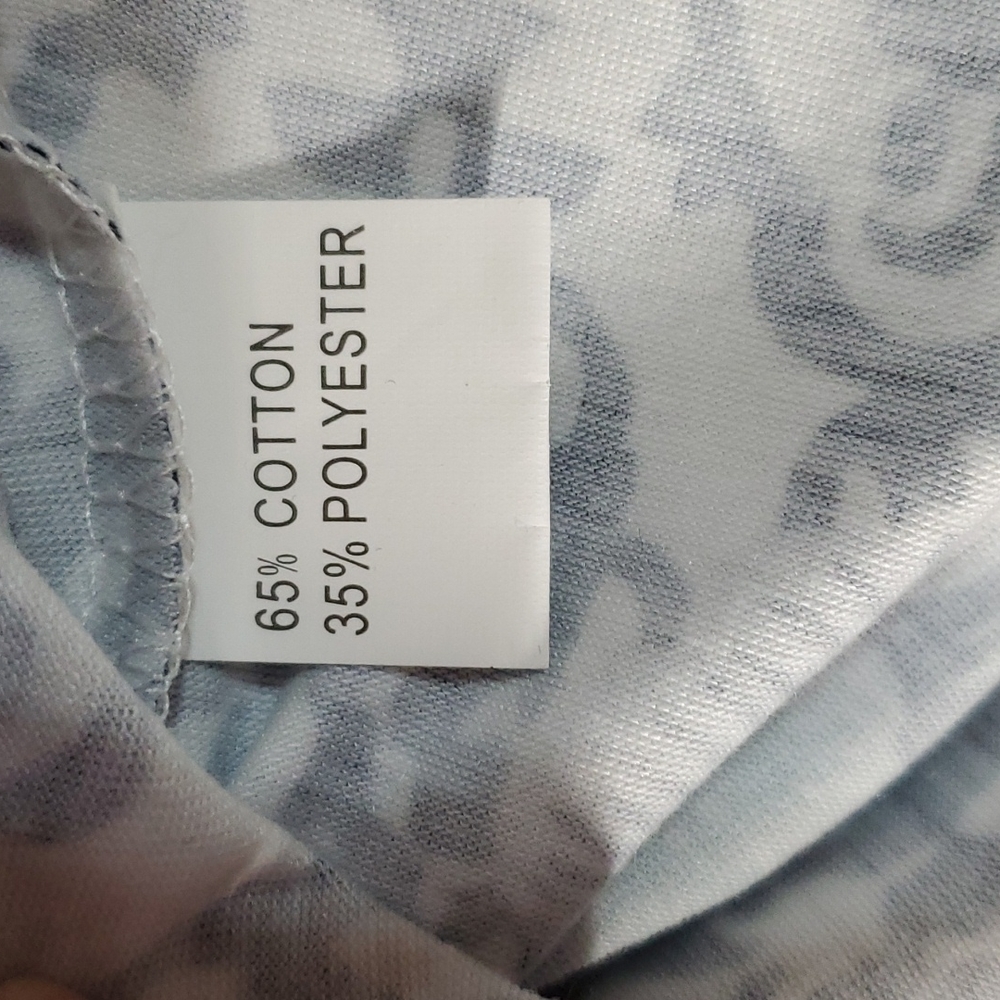 Tank top blouse with floral and scroll design in size Medium - Picture 5 of 6